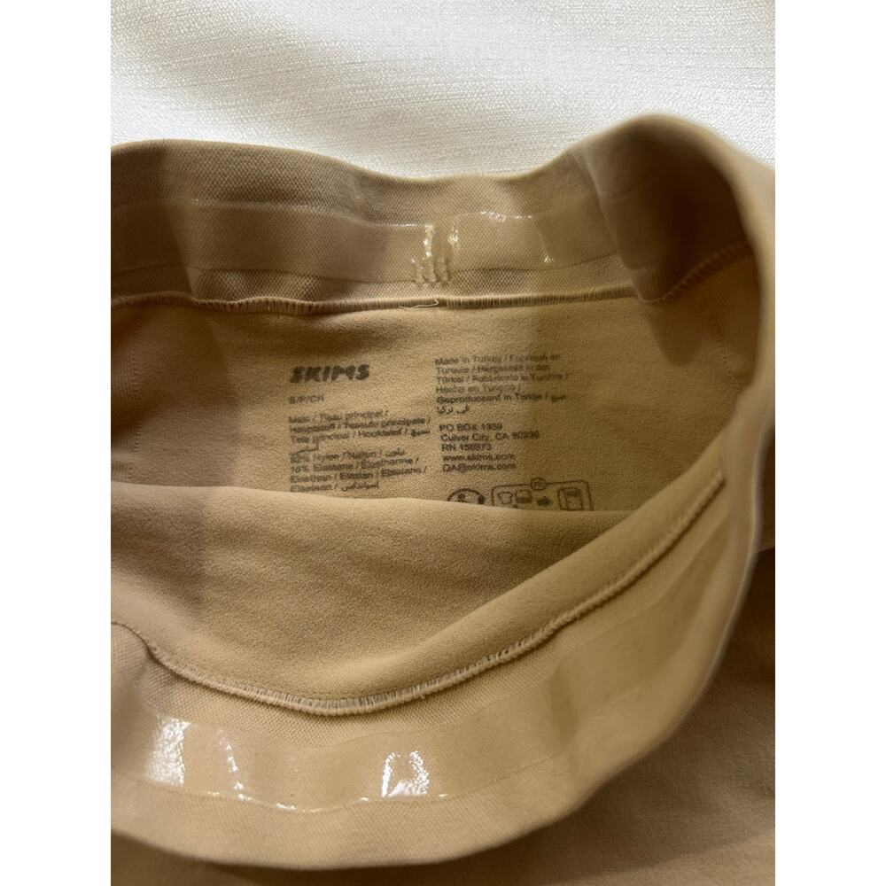 Skims NWOT Seamless High Waisted Shapewear Clay Color Size Small - Picture 4 of 4